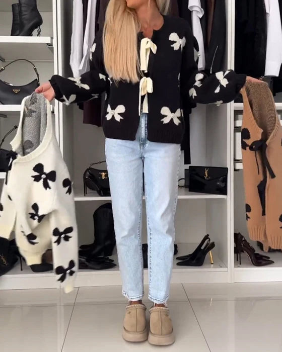 Cárdigan de Terciopelo 'Velvet Bow': Lujo y Romance para tus Outfits